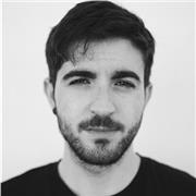 Ilustrador y muralista, con más de 10 años de experiencia, imparte clases online y presencialmente de dibujo y arte